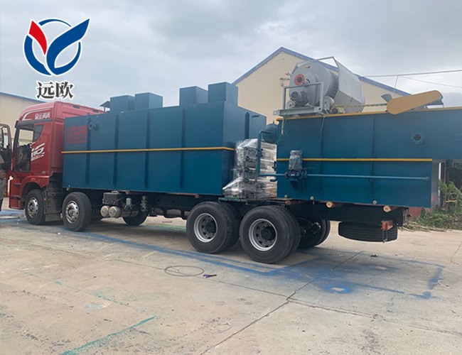 一體化污水處理設備和氣浮機裝車待發貨